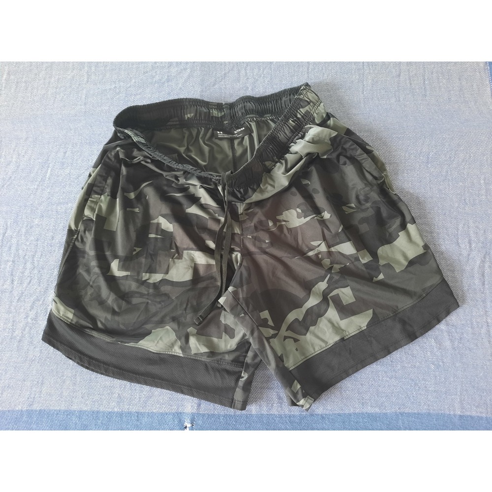 Under Armour Men All over Camo Athletic Shorts Black Loose Fit XL Drawstring